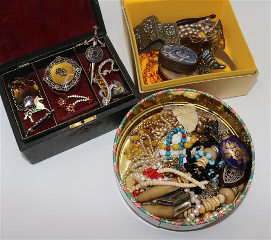 4 boxes costume jewellery